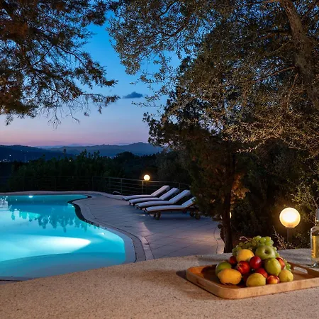 Turalis By Klodge Villa