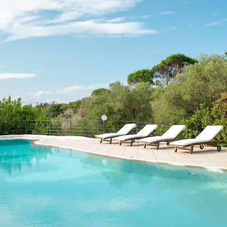 Villa Turalis By Klodge Rudalza