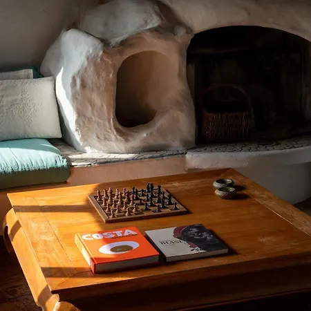 Villa Turalis By Klodge Rudalza