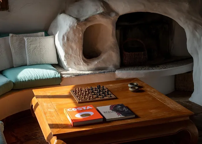 Villa Turalis By Klodge Rudalza